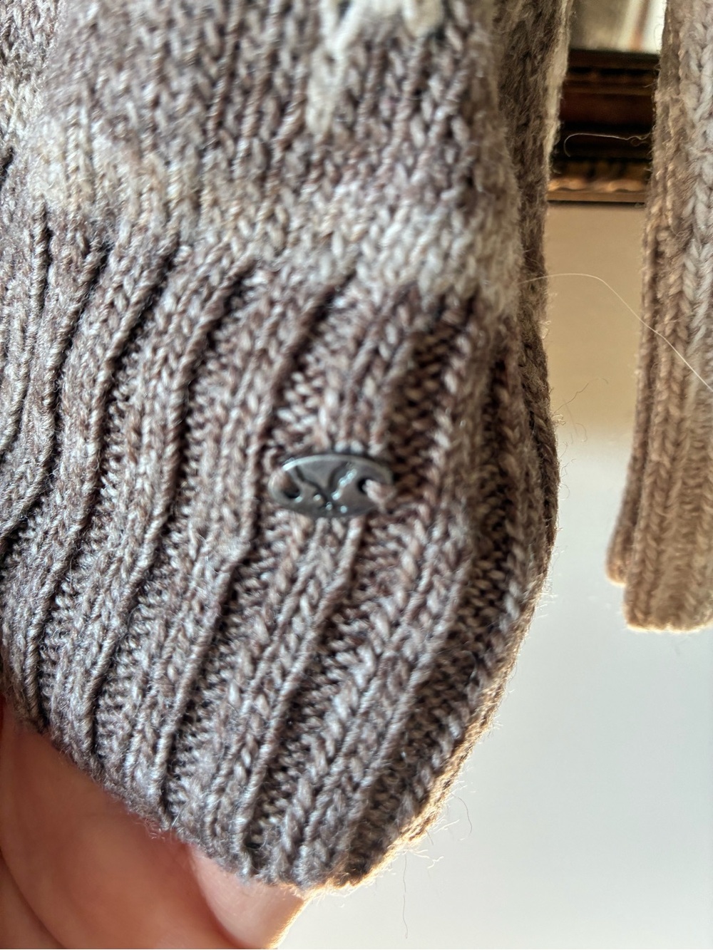 American Eagle Outfitters Southwestern Aztec Pattern Crewneck Sweater - Picture 4 of 7